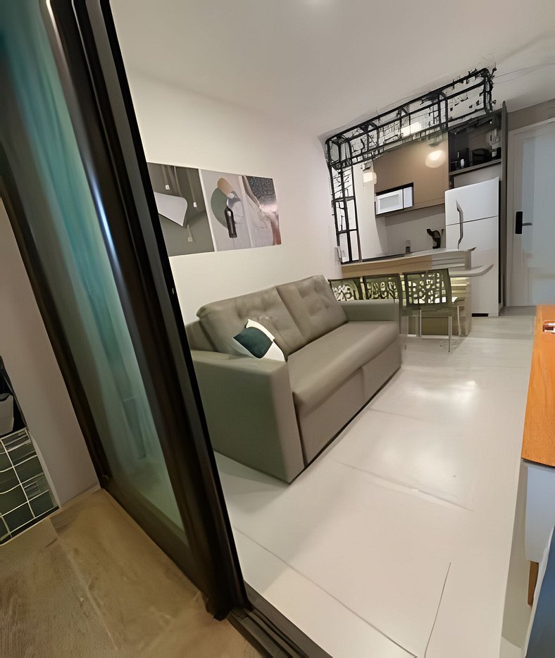 Apartamento térreo com piscina